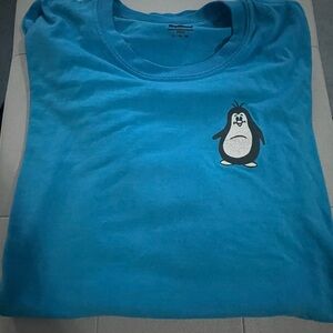 Mens T-shirt!!!! Cute penguin shirt! Wear casually!